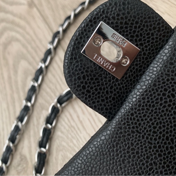 black rectangle mini flap bag - Picture 3 of 8